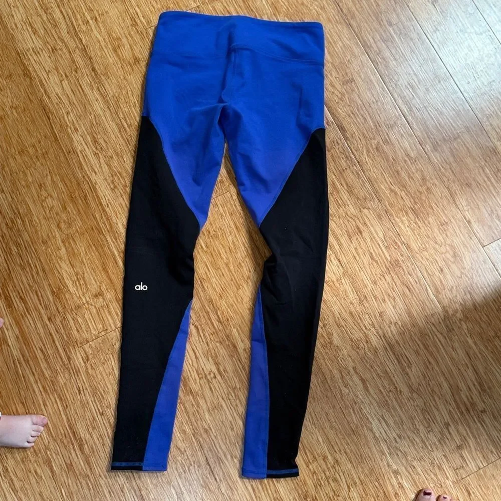 Alo Blue and Black Leggings S